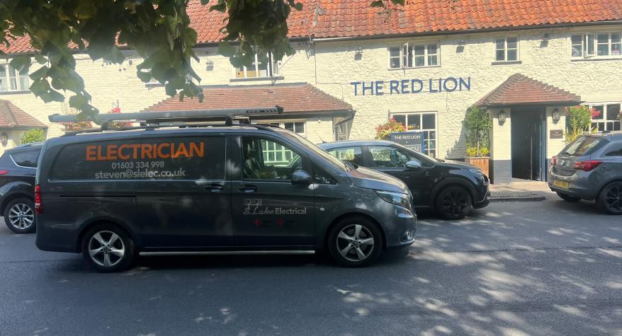 Local Electrician in Drayton
